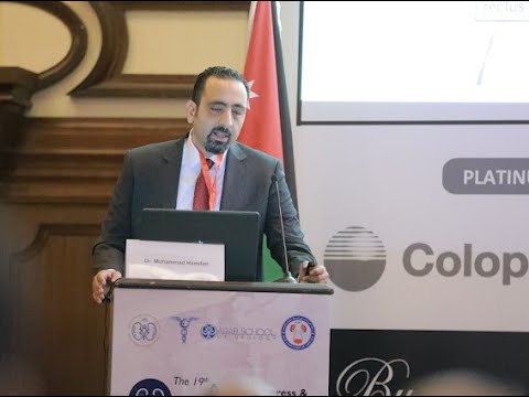 دكتور محمد حمدان مدرب دولي في ورشة "شركة كولوبلاست"